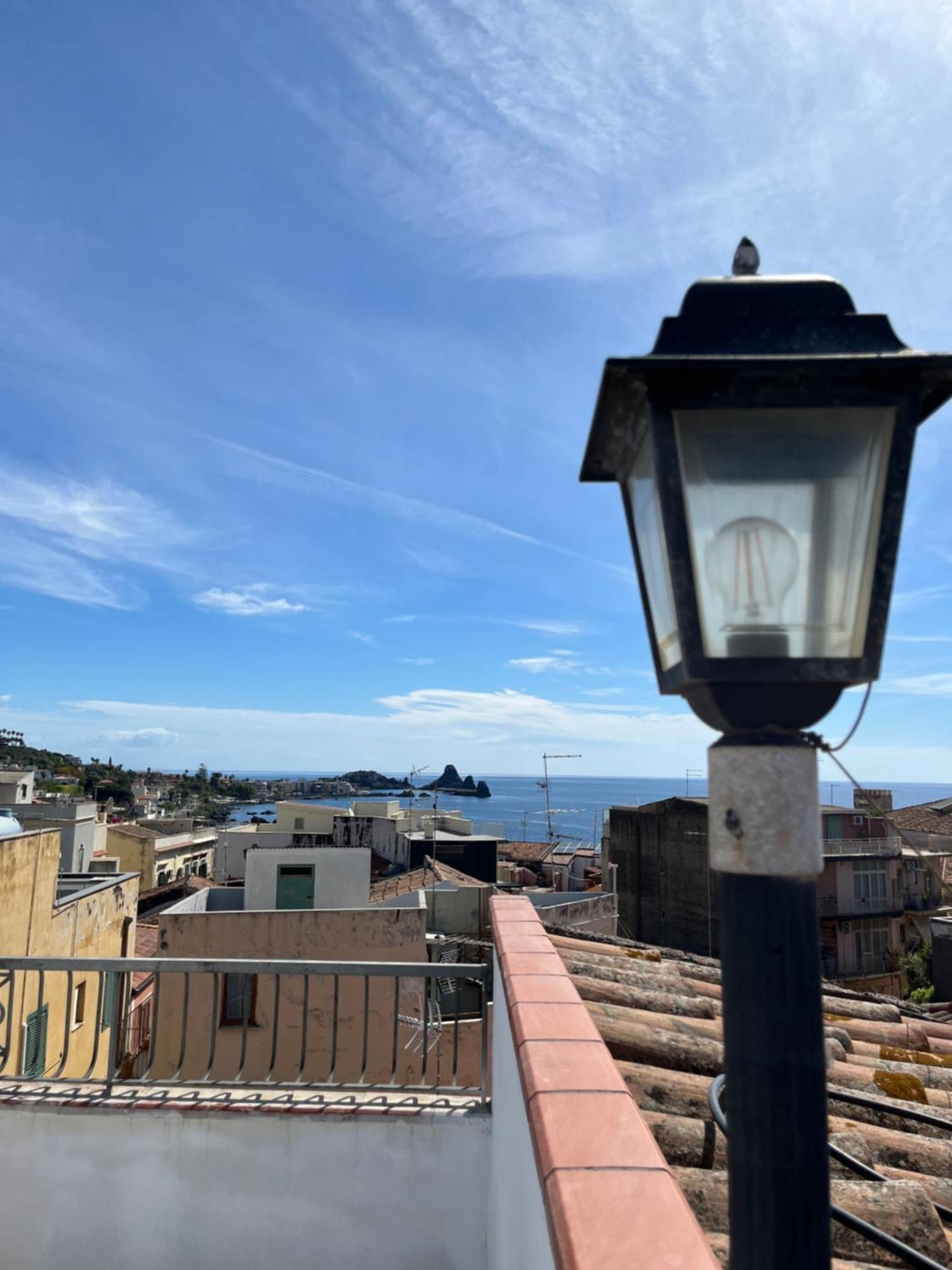 Villa Vista Da Re Aci Castello Exterior foto
