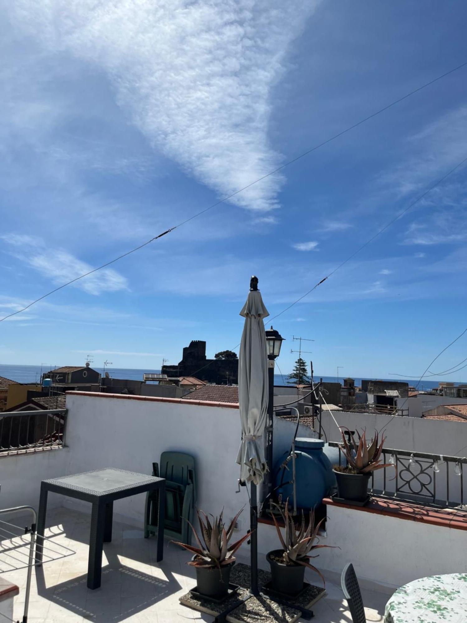 Villa Vista Da Re Aci Castello Exterior foto
