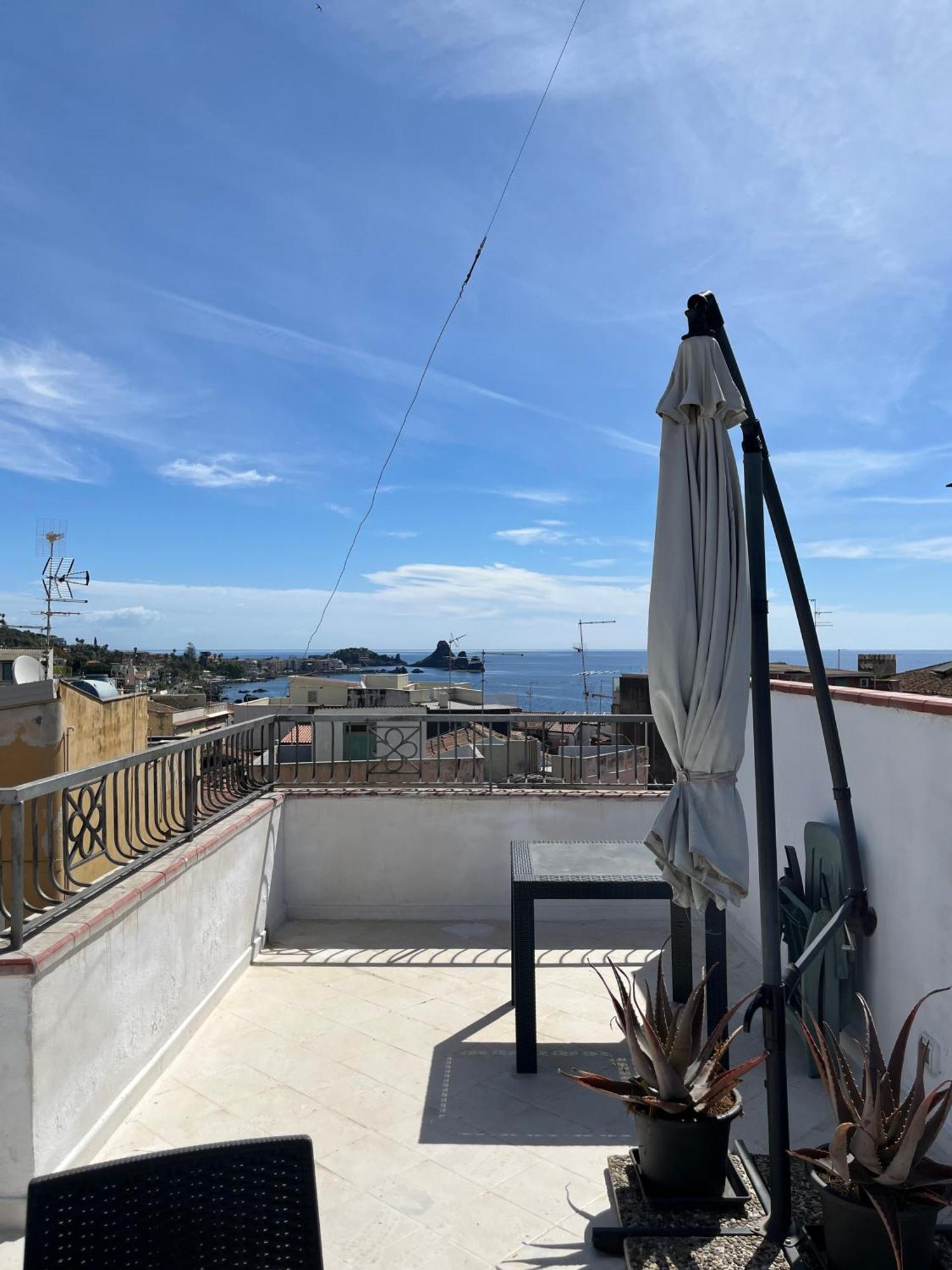 Villa Vista Da Re Aci Castello Exterior foto